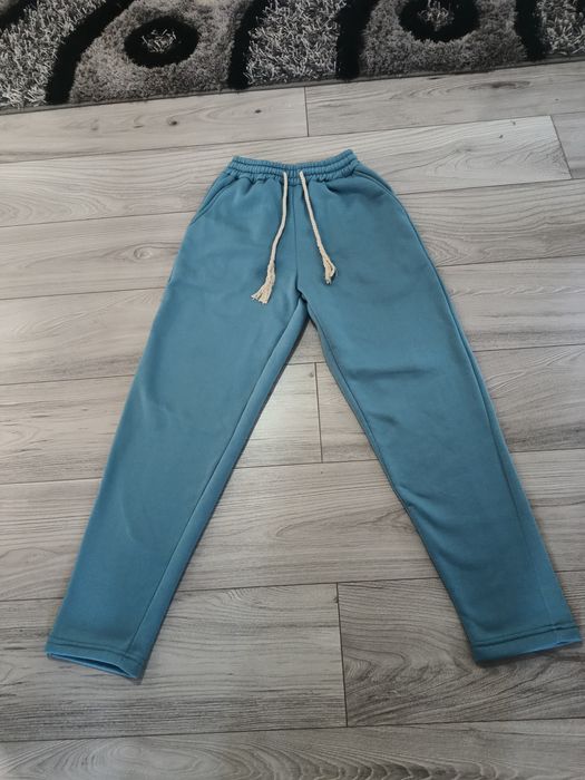 Pantaloni Syna World