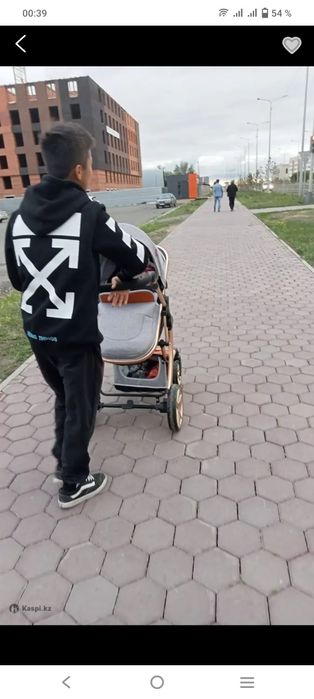 Продам все сезоную  коляска