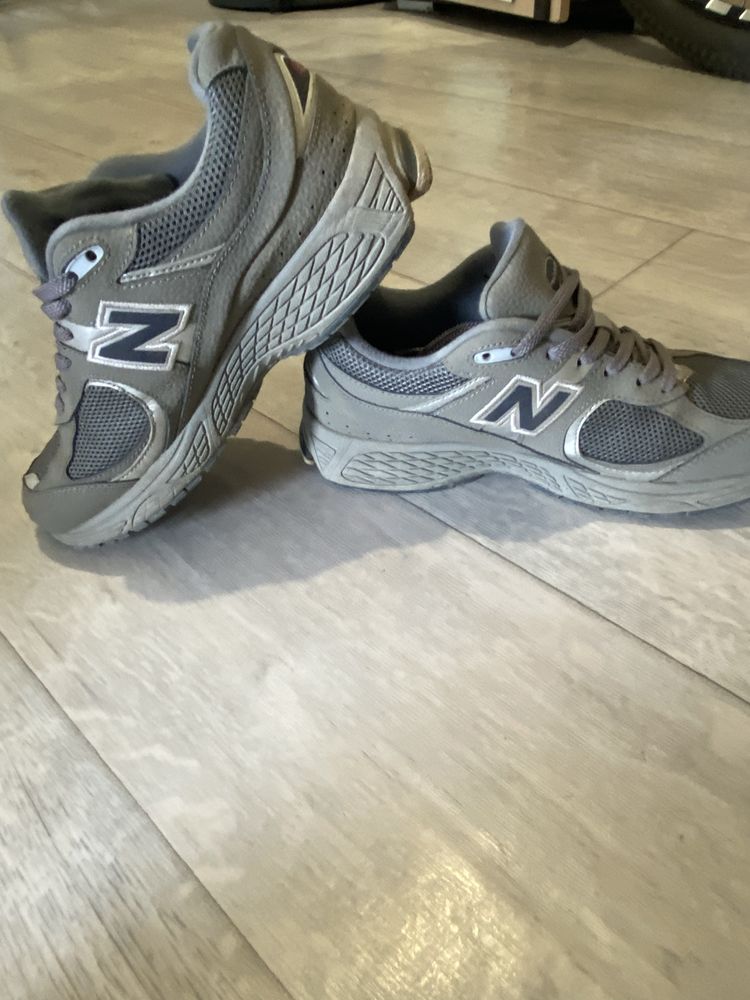 Продам кроссовки New Balance