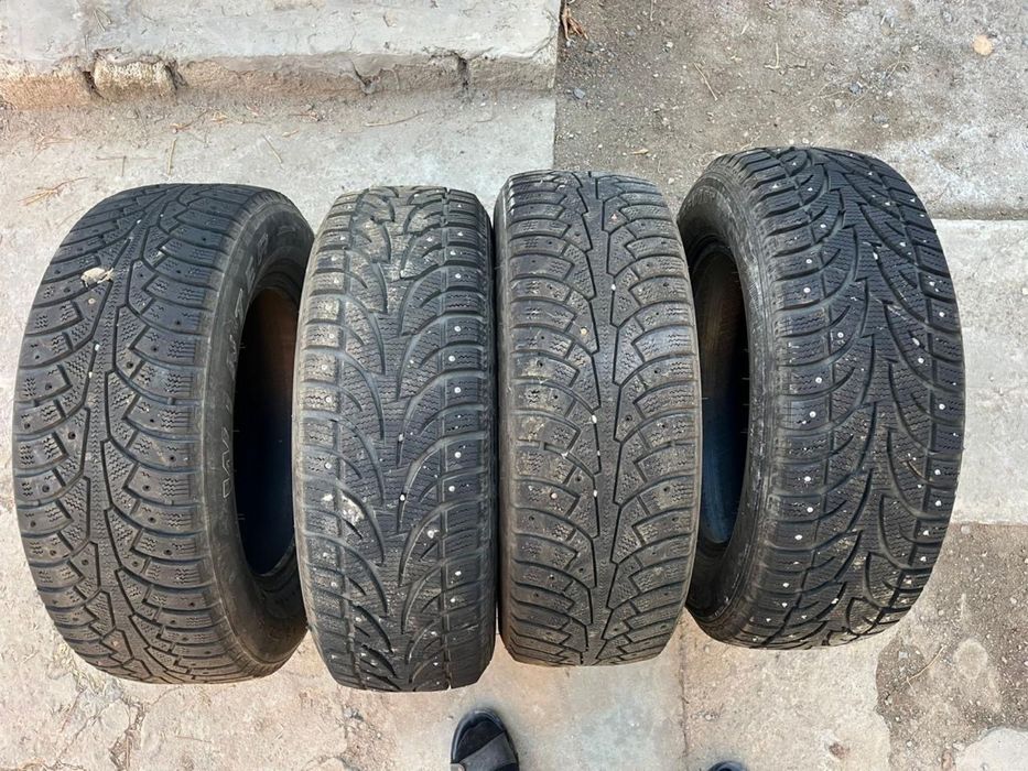 Продаю колёса 215/65/R16