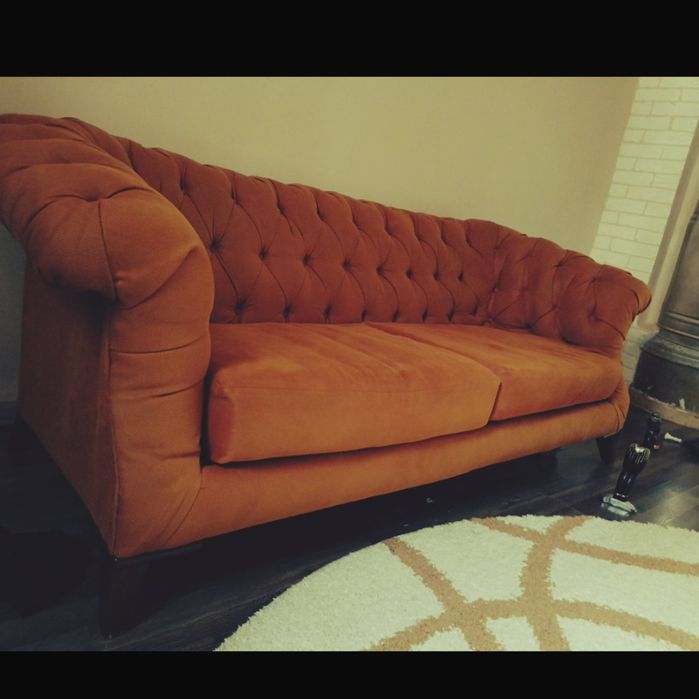 Комплект Честер диван и одно кресло на ножках