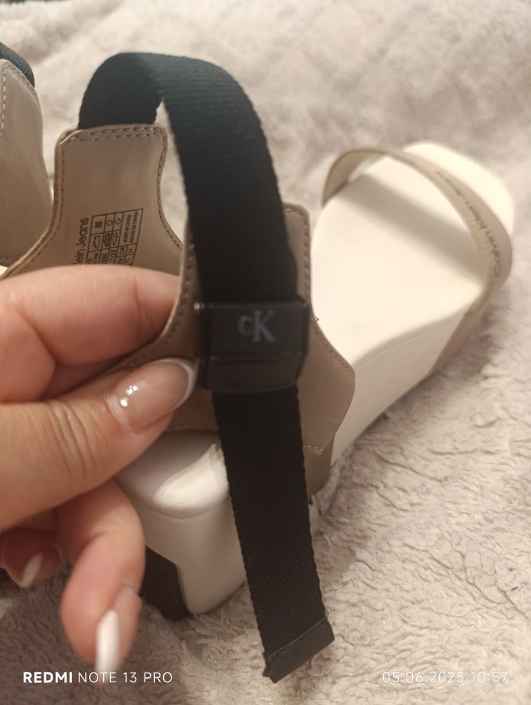 Сандали Calvin Klein