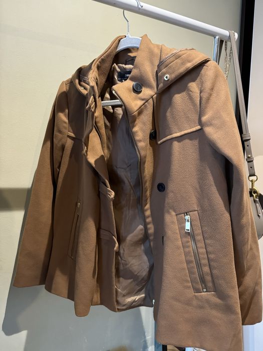 Дамско кафяво зимно палто Zara