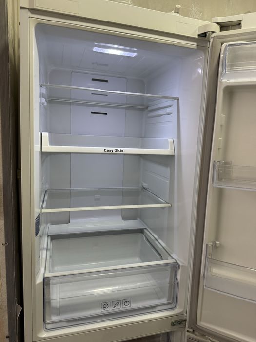 Samsung холодильник 310 литр