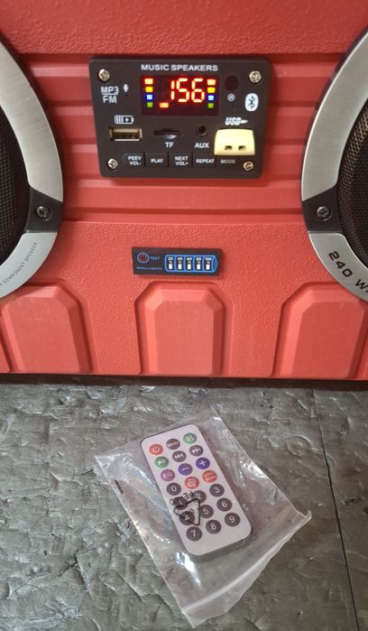 Radio Parkside 20v si 220v 2x30 wati bluetooth,usb