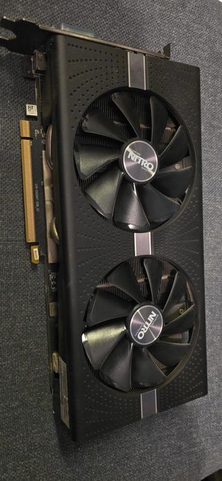 Ati Rx 570 8gb Sapphire Nitro Plus placa video