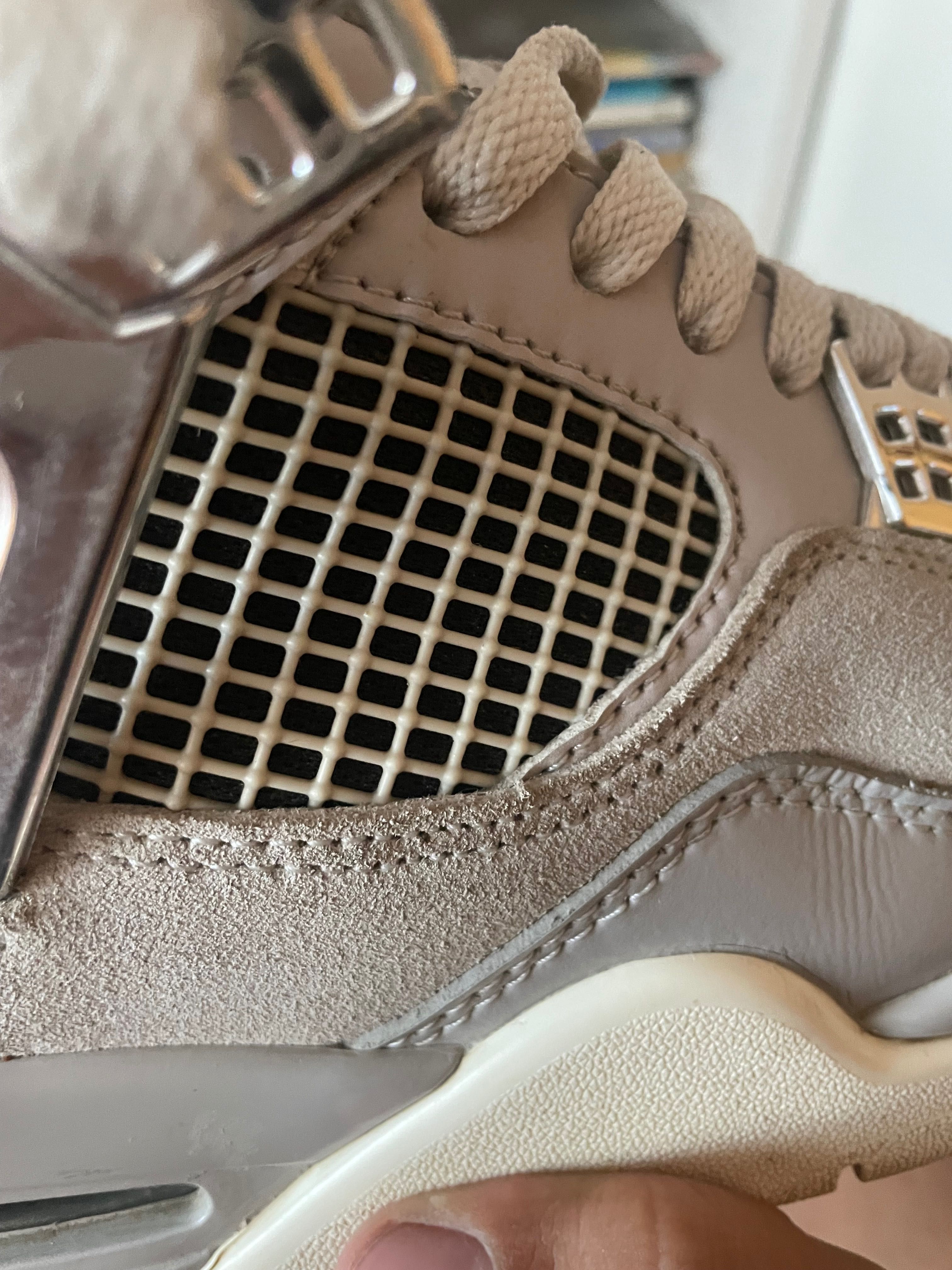 Jordan 4 frozen moments