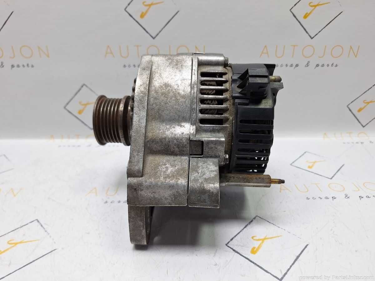 Alternator 70A VOLKSWAGEN GOLF III (1H1) [1991 - 1998] 1.8 030903023E