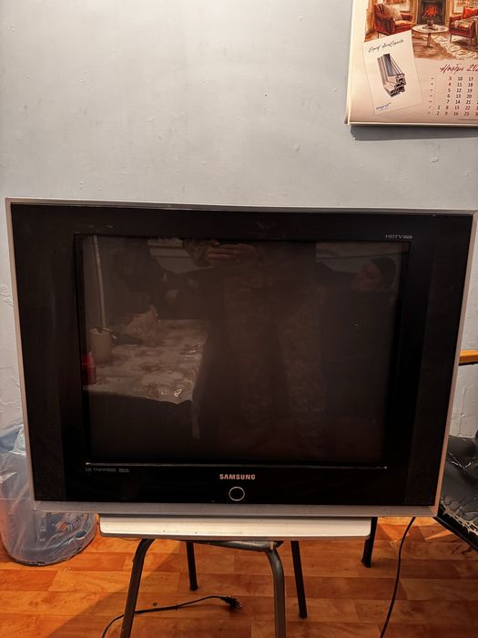 Телевизор самсунг