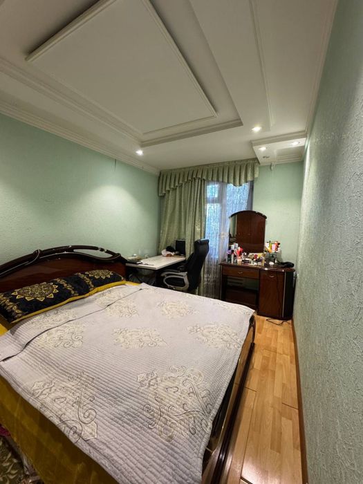 80 м2 примерно , не маклер