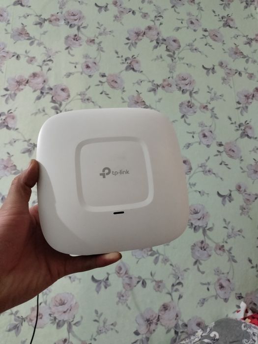 Tp-link  300Mbps Вайфай PoE роутер