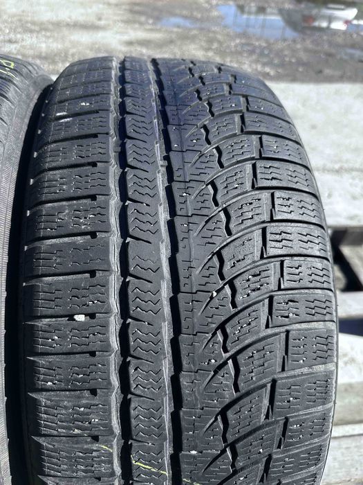 SET 2 Anvelope Iarna 235/45 R18 NOKIAN WR A4 98V