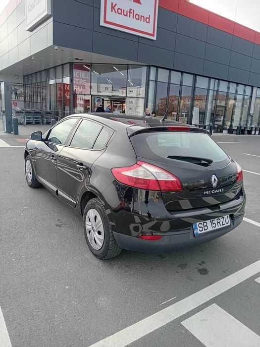 vand renault megan 1500cm diesel 2011 238000km