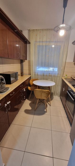 Apartament 2 camere de inchiriat ultracentral Bld Revolutiei