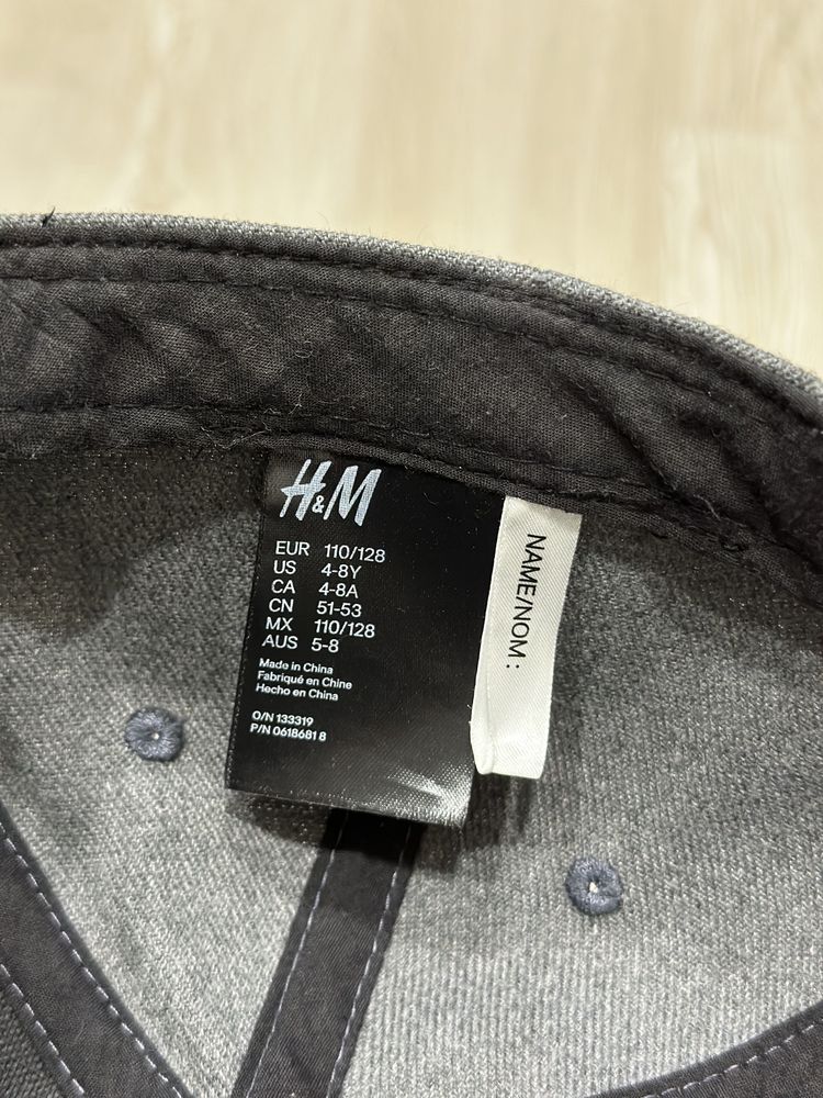 Кепка от H&M