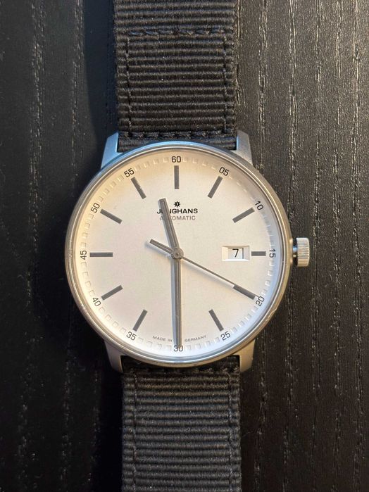 Junghans Form A Titan 27/2000.00