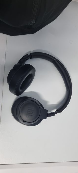 Vand casti jbl tune 720bt