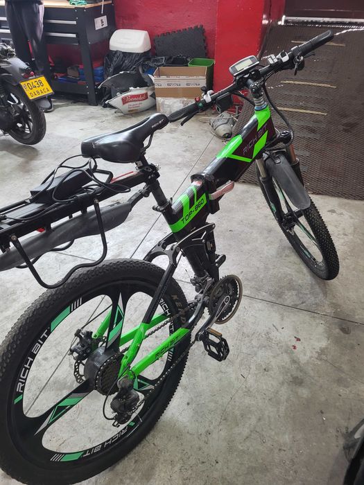 Vand bicicleta electrica
