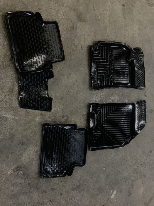 Lacetti avtomobili uchun polik