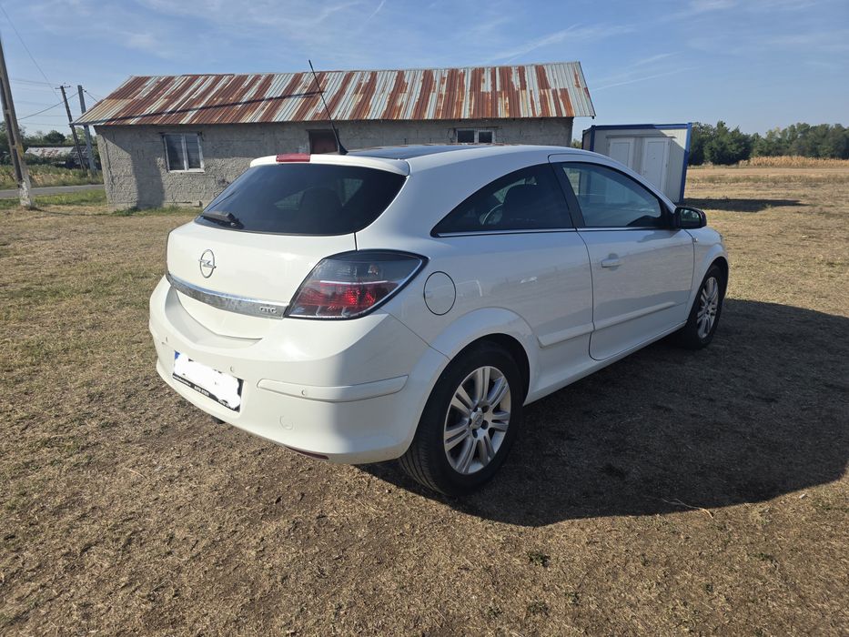 Vand opel astra h gtc 1.6 automat