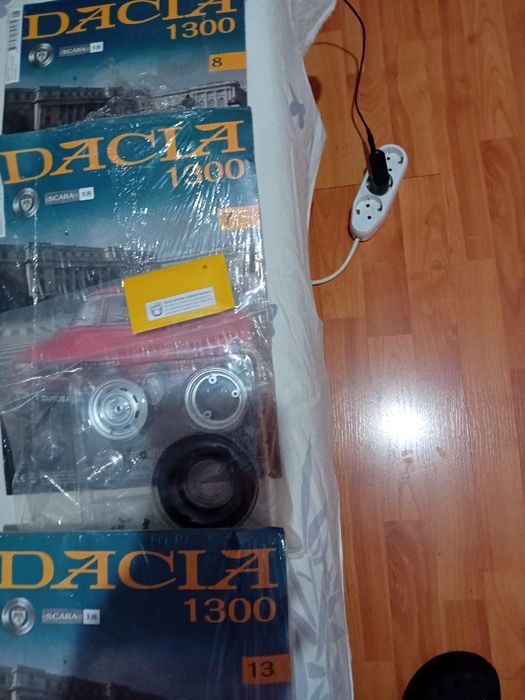 Vând reviste cu Dacia