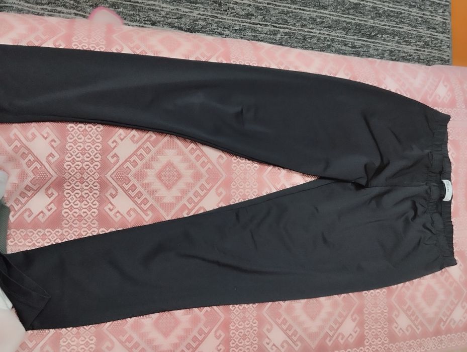 Продам лосинки на девушку
