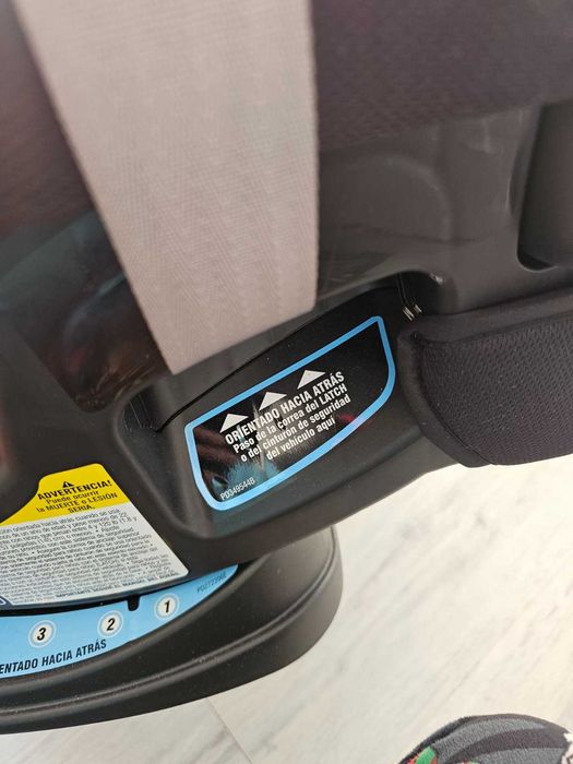 Столче за кола,от бебе до голямо детенце .