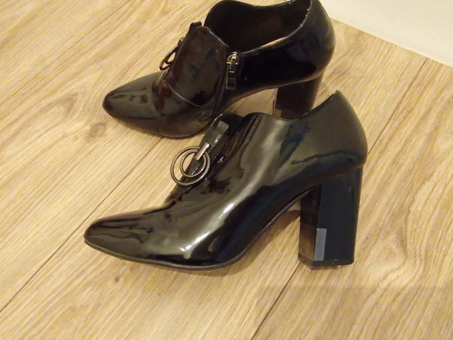 Ботильоны лакированный