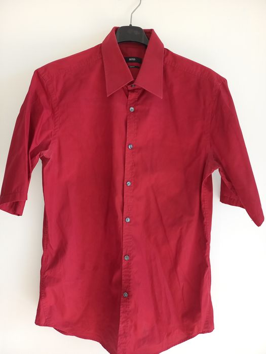Camasa barbati marca BOSS marime 43-44 sau XL stare perfecta