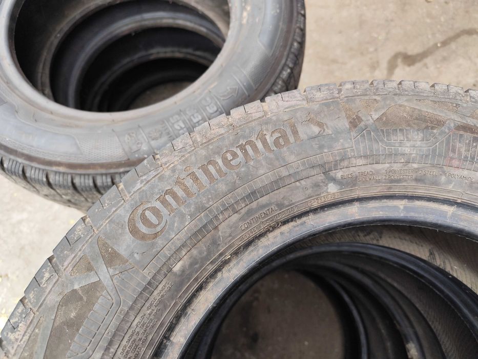 Vând anvelope uzate