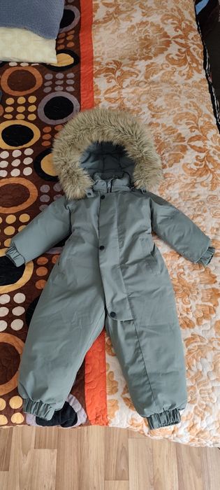 Продам зимний комбинезон