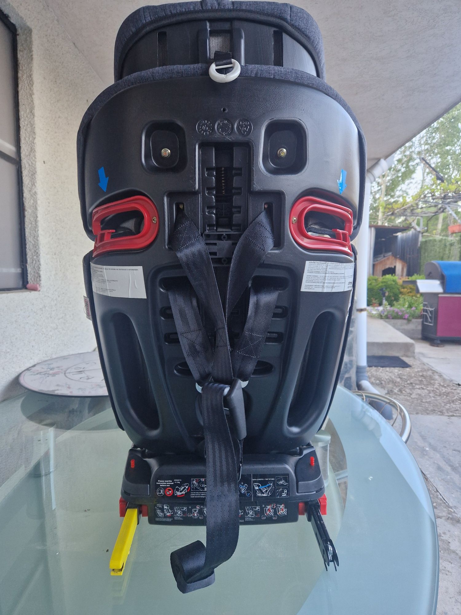 Стoлче за кола с повреден isofix