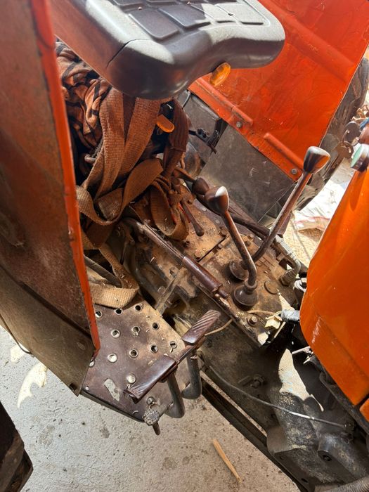 Vand tractor 640 fiat someca