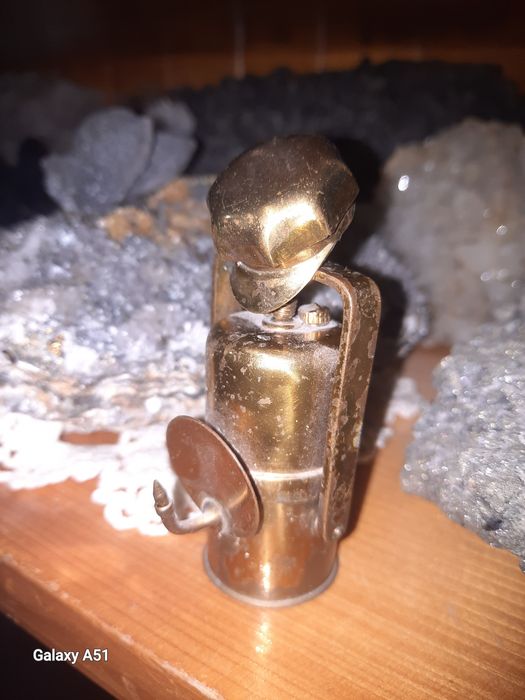 Flori de Mină, mari și mici