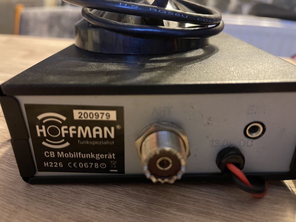 Statie auto Hoffman cu antena Midland