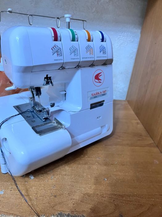 Оверлок чайка 547