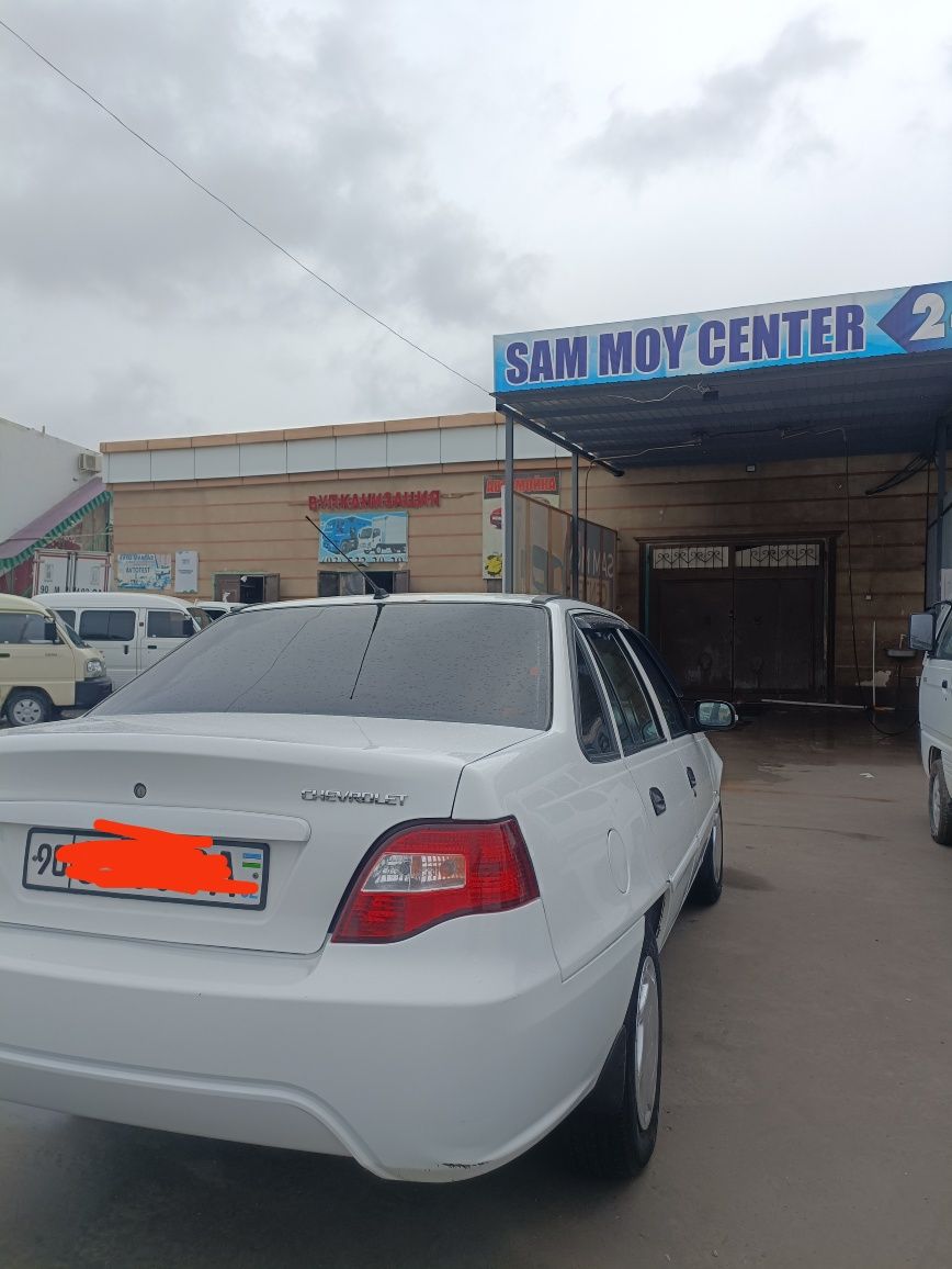 Nexia 2 2015 luqs sotiladi