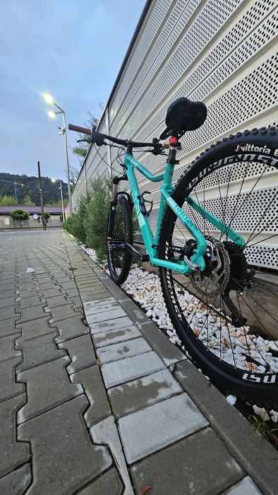 Bicicleta ghost suspensie pe ulei