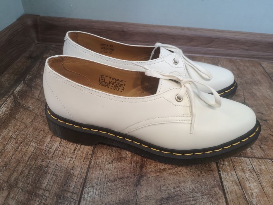 Dr Martens, нови обувки естествена кожа, номер 40