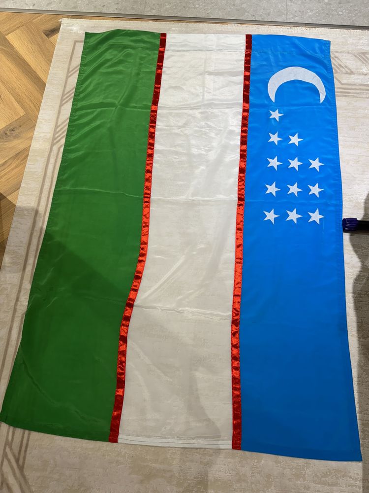 Флаг узбекистана