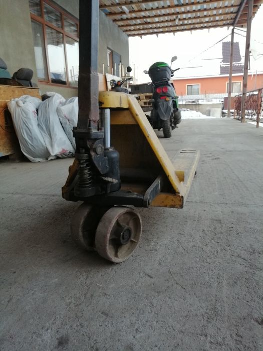 Рохля буу, тележка