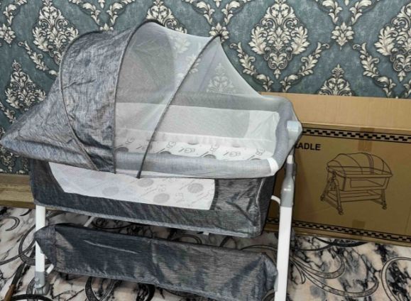 Кроватка-манеж детская
