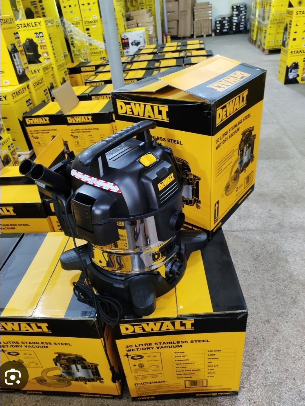 Прахосмукачка за мокро и сухо почистване Dewalt Dxv30spta 30 литра