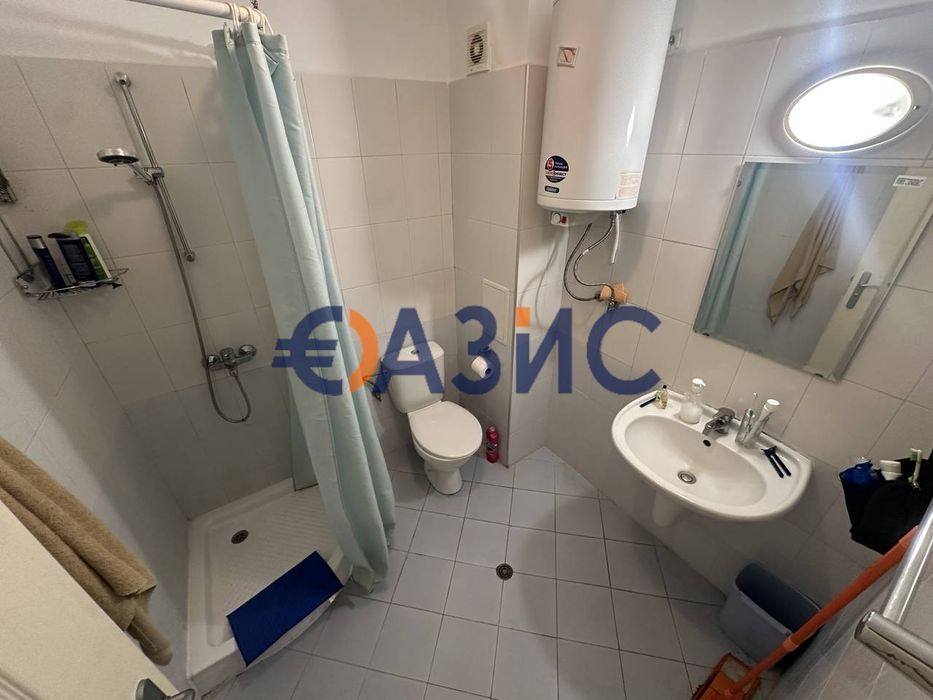 Двустаен апартамент в комплекс Флорес Парк, 80 кв.м., Слънчев бряг,