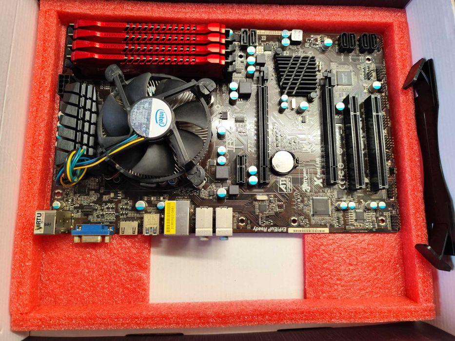 Vând Asrock Z77 PRO