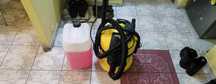 Inchiriez aspirator karcher ud pentru covoare/tapiteri