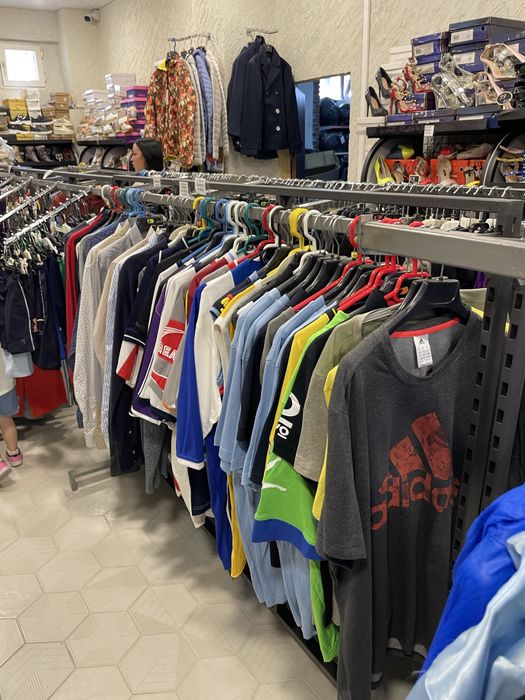 Echipamente sportive 19 ron buc stok mare