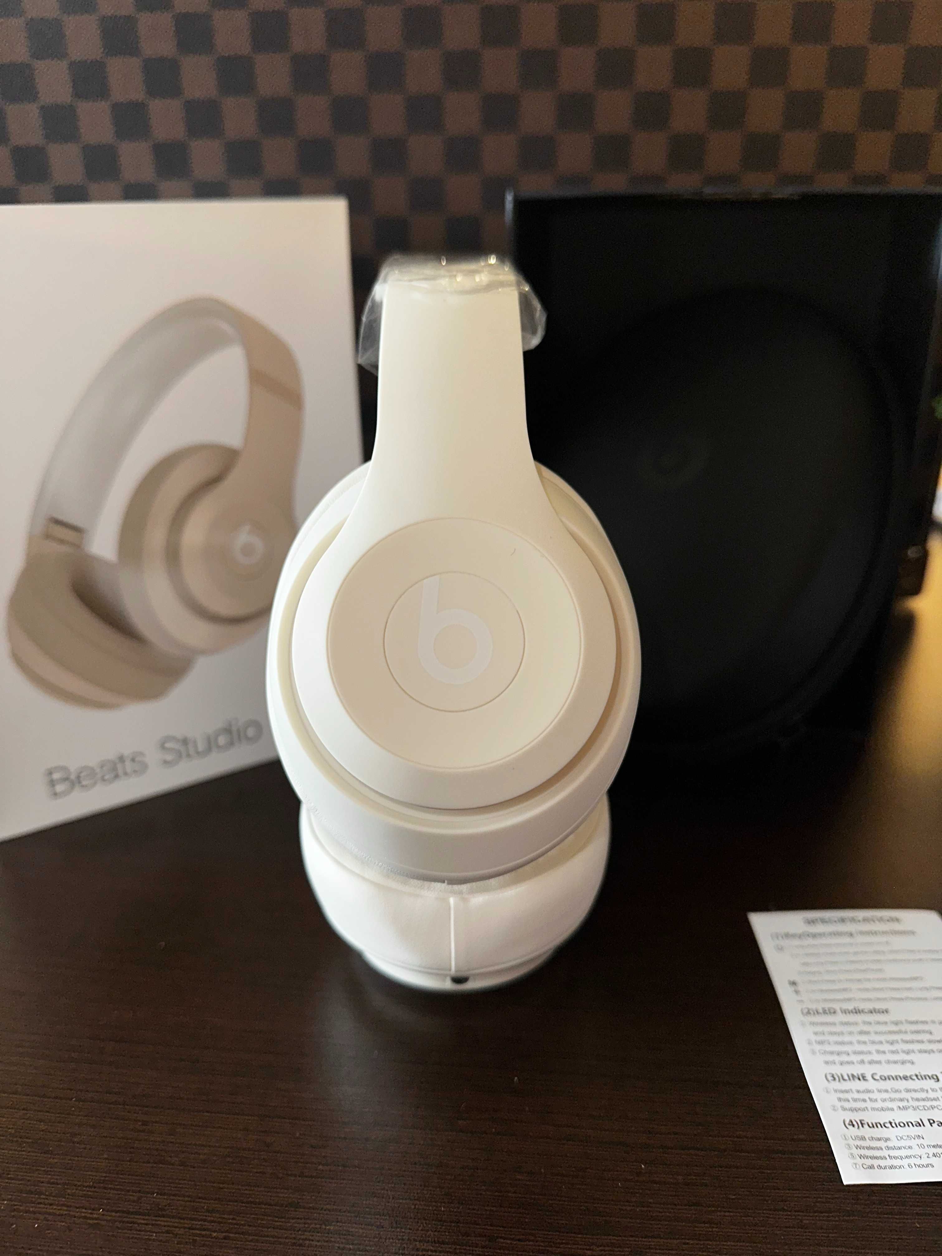 Слушалки Beats studio pro чисто нови
