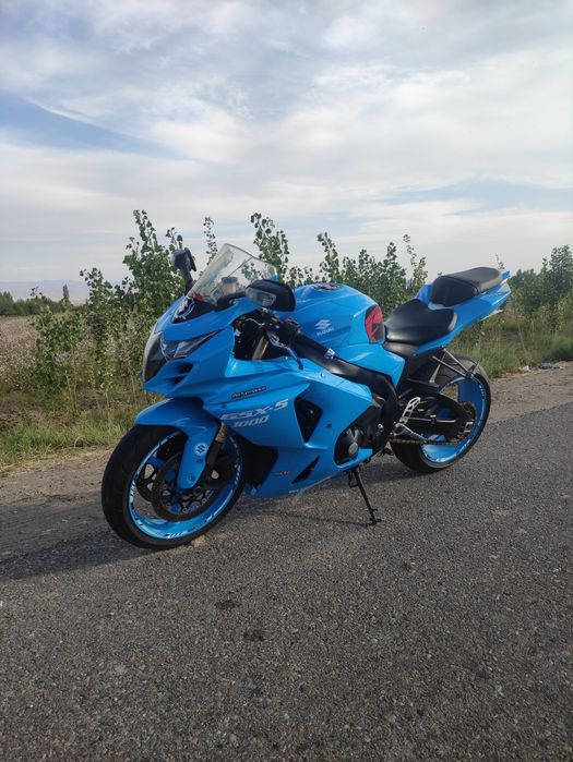 Продам мотоцикл Suzuki GSX R -1000