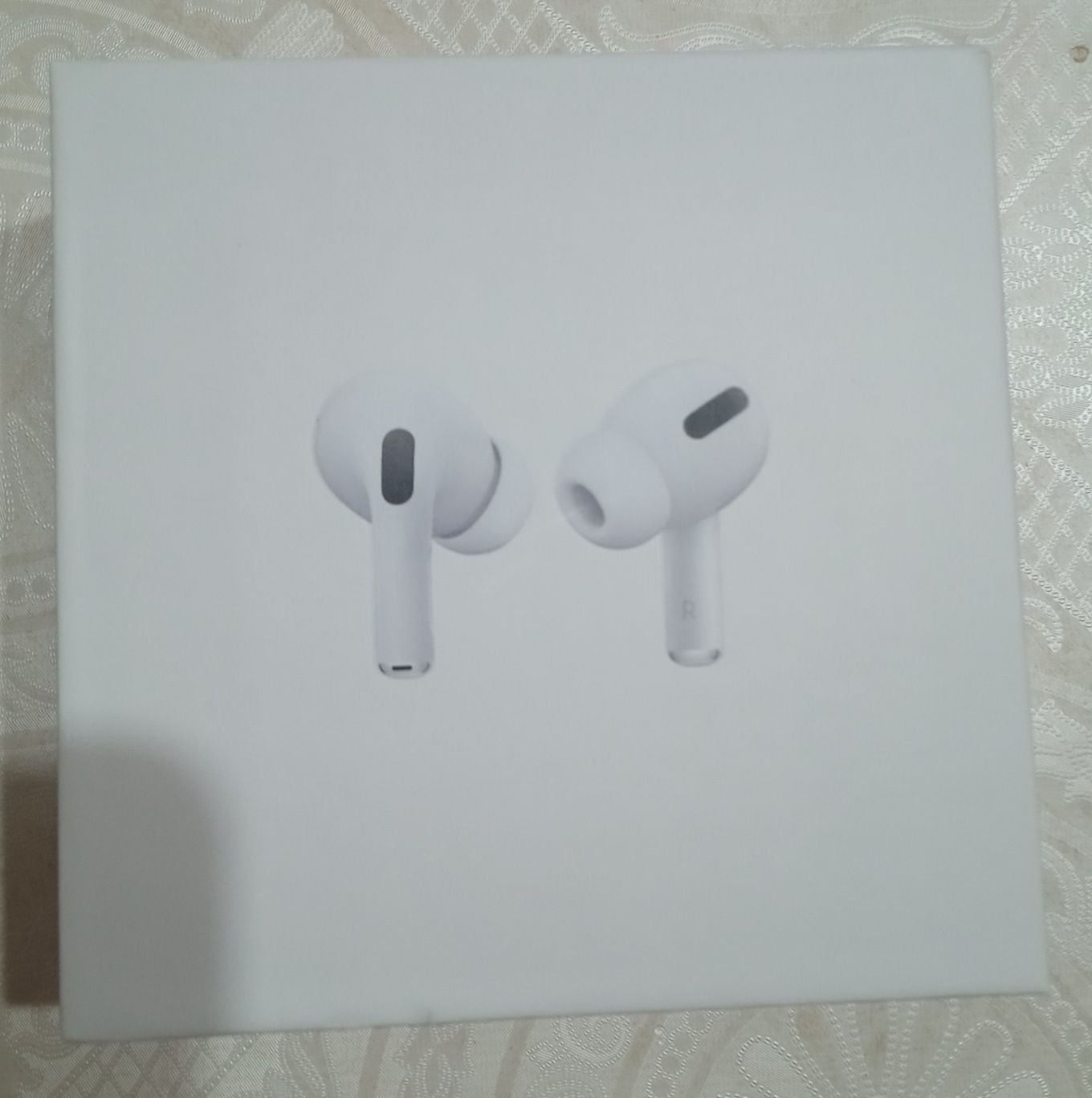 Продам airpods pro